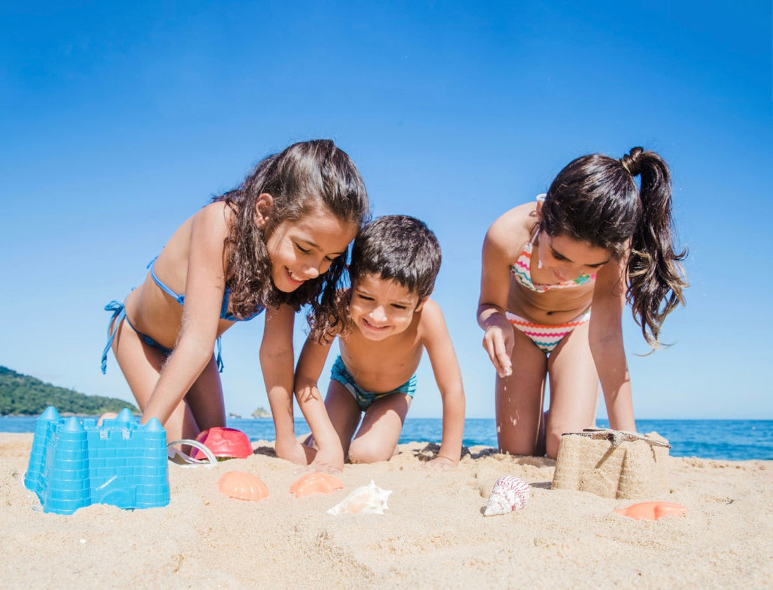 Como proteger os pés dos pequenotes na praia e ou piscina