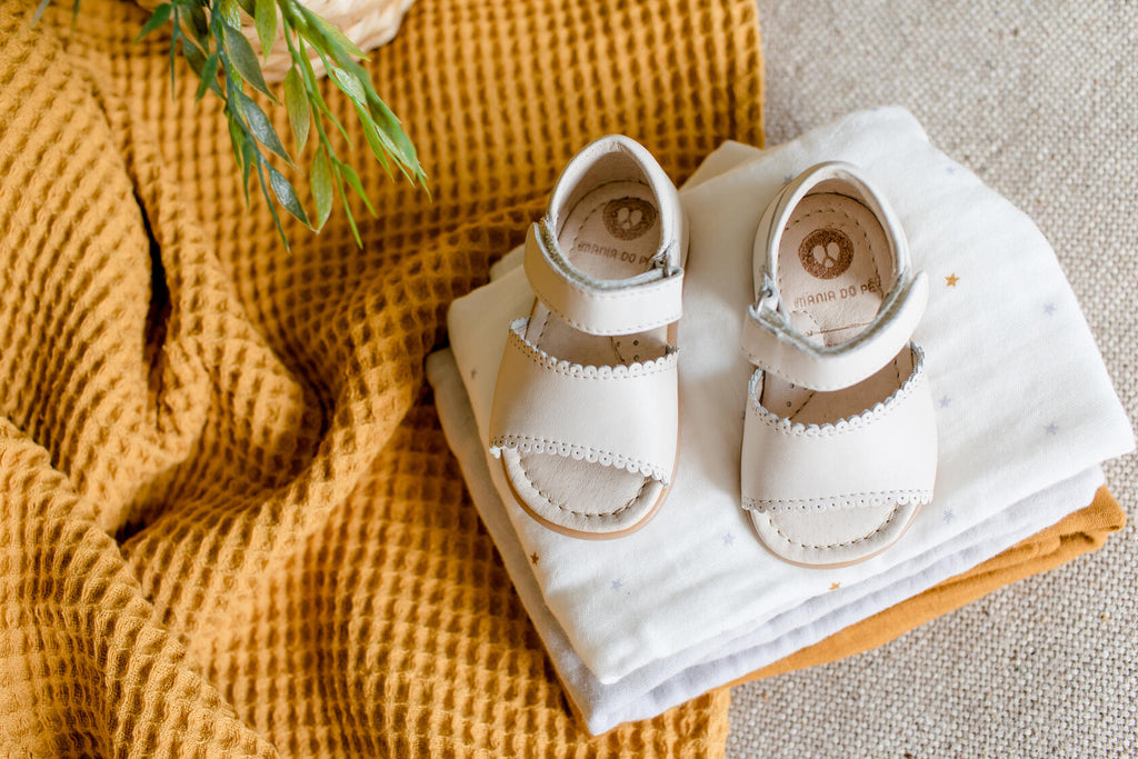 Sandálias de bebé: um guia útil para uma melhor escolha!